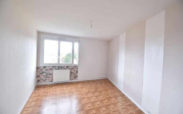 Appartement à vendre    3 pièces • 74 m2 Cosne-Cours-sur-Loire
