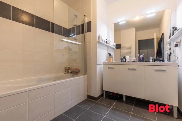 Appartement 4 pièce(s)