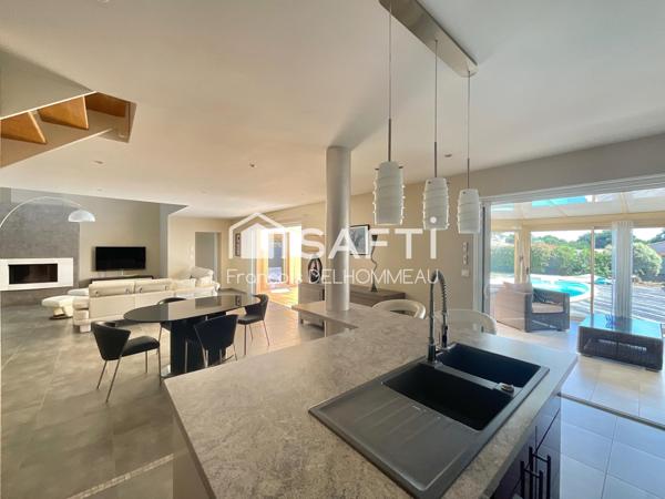 EXCLUSIVITÉ SAFTI – Maison familiale de 192 m² à Mouilleron-le-Captif