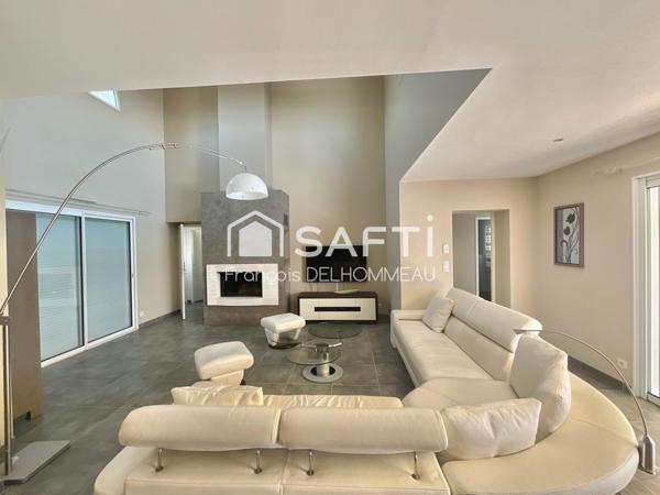 EXCLUSIVITÉ SAFTI – Maison familiale de 192 m² à Mouilleron-le-Captif