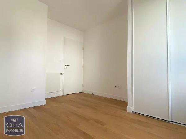 Appartement à louer 3 pièces 75.05m²