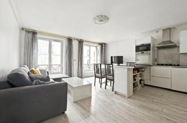 PARIS 11e – RUE DE CHARONNE – 3 PIÈCES - 2 CHAMBRES