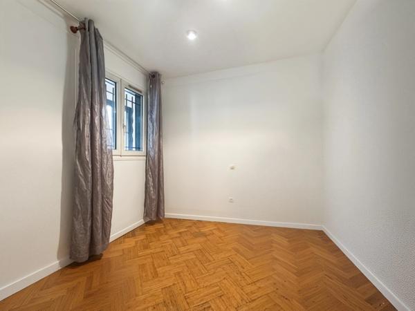 PARIS 11e – RUE DE CHARONNE – 3 PIÈCES - 2 CHAMBRES