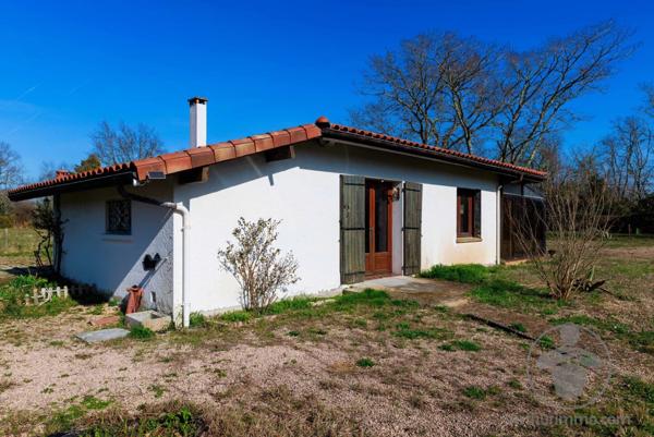 Vente Maison de village 4 pièces 96 m2 à Sainte-Eulalie-en-Born