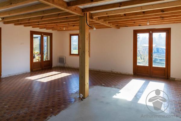 Vente Maison de village 4 pièces 96 m2 à Sainte-Eulalie-en-Born