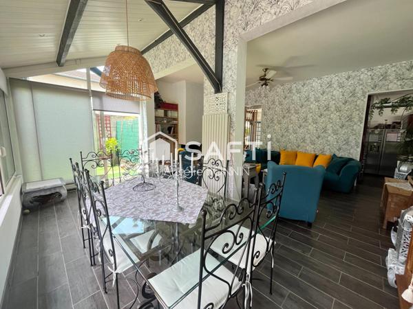 Talence Belle arcachonnaise rénovée avec piscine et garage à une dizaine de minute à pieds du tram