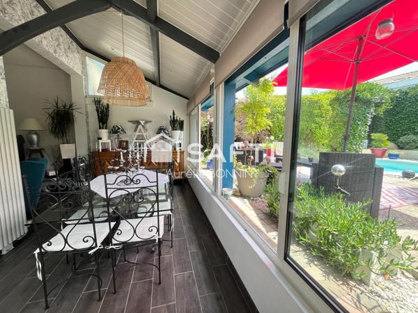 Talence Belle arcachonnaise rénovée avec piscine et garage à une dizaine de minute à pieds du tram