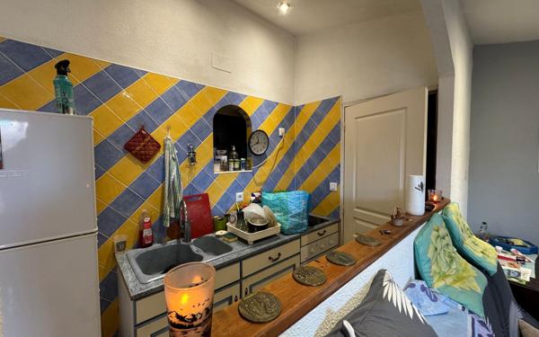 Immeuble à vendre    7 pièces •  Florensac