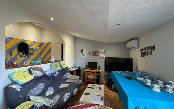 Immeuble à vendre    7 pièces •  Florensac