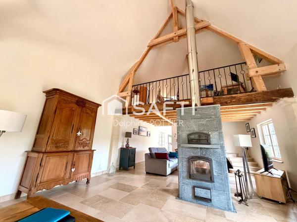 Maison de caractère de 200m2 restaurée avec soin, 3 chambres