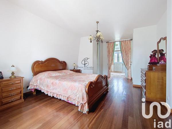 Maison à vendre 6 pièces 161 m² Le Plessis-Trévise