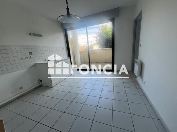 Location Appartement 3 pièces 88.87 m² - 12-14 RUE DUBOS Villenave D'ornon 33140
