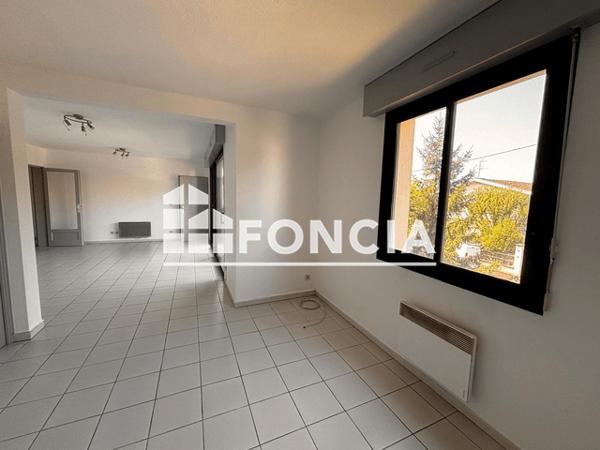 Location Appartement 3 pièces 88.87 m² - 12-14 RUE DUBOS Villenave D'ornon 33140