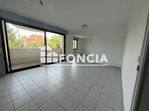 Location Appartement 3 pièces 88.87 m² - 12-14 RUE DUBOS Villenave D'ornon 33140