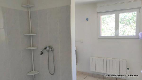 L'élégance d'une grande maison de village Normande en Pierre de Taille de 298 m² à réinventer