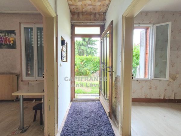 Maison 165m² avec combles + hangar de 75m² sur parcelle de plus de 500m²