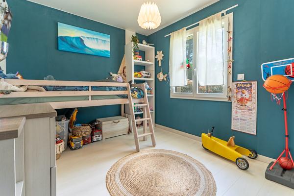 Maison 6 pièces modernes piscine