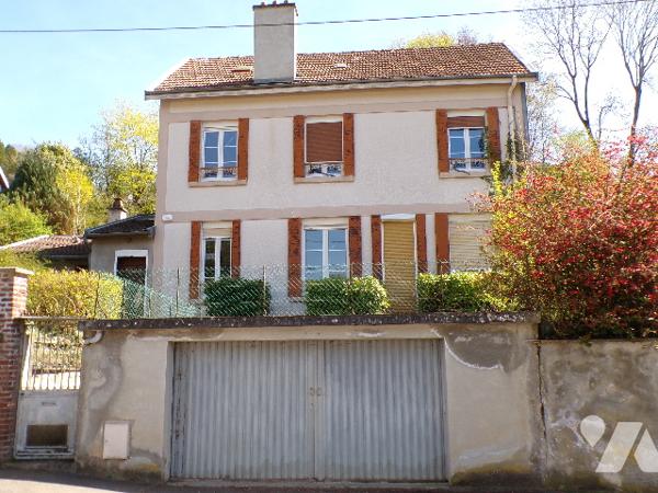 Maison individuelle de type 5 à rénover
