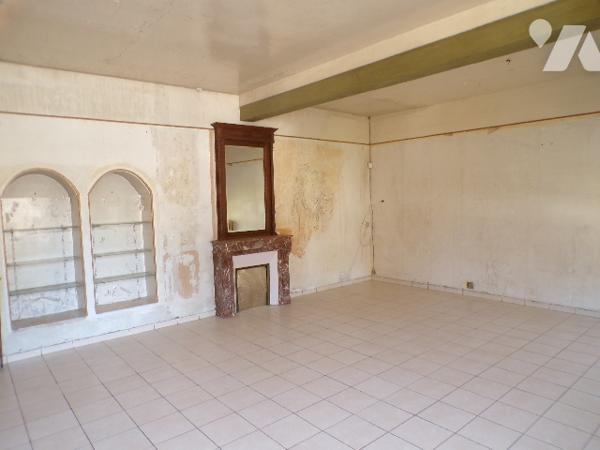Maison individuelle de type 5 à rénover