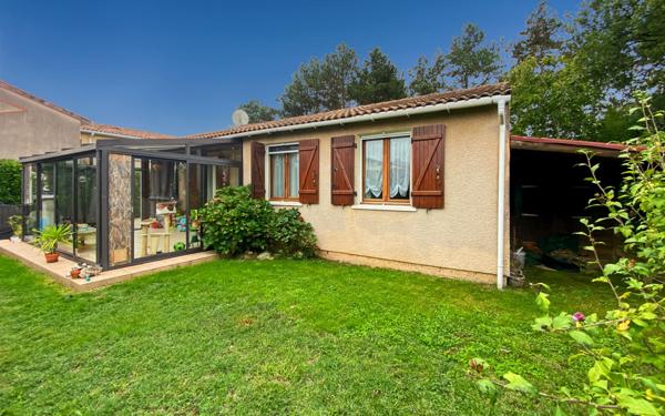 Maison à vendre    4 pièces •  Labastide-Saint-Pierre