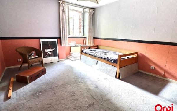 Maison à vendre    9 pièces •  Le Mée-sur-Seine