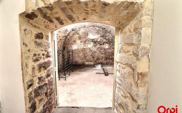 Maison à vendre    9 pièces •  Le Mée-sur-Seine