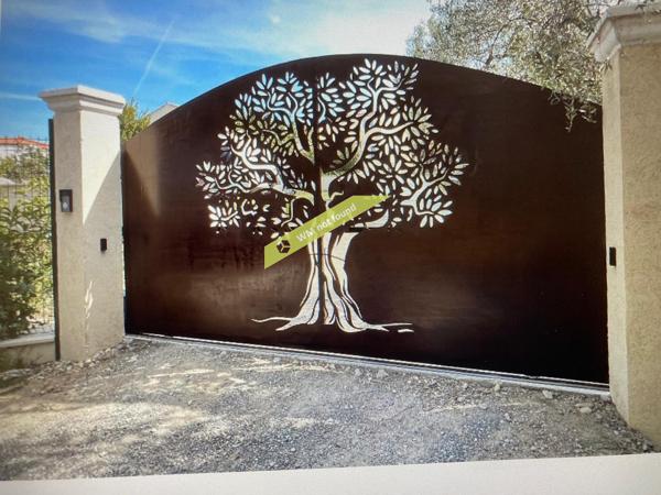 Marignane (13700) Terrain 1027 m2 + Chemin. 1170 m2 colline Marignane (B+C)