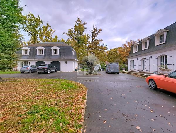 Domaine du Lys  Propriété de caractère au fort potentiel