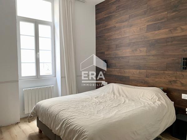 A vendre appartement de type 3 rénové à Marseille 13006 - Quartier prefecture