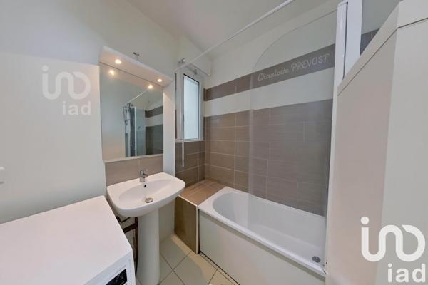 Apartment for sale 4 rooms 65 m² La Courneuve