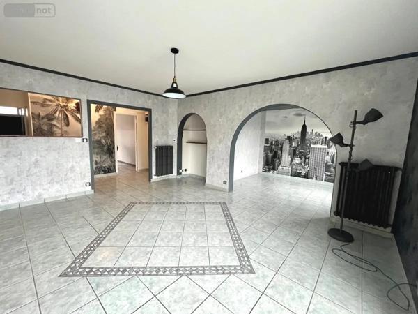 Location - Appartement Reims 51100 4 pièces 76 m 2