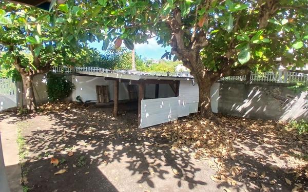 Maison à vendre    4 pièces •  Vieux-Habitants