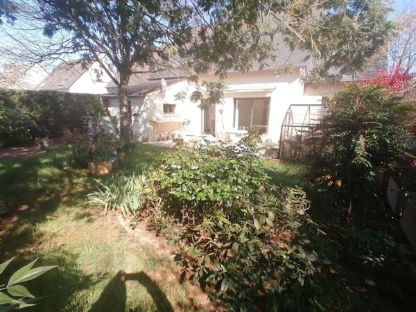 Maison à louer à Bruz en Ille-et-Vilaine (35170), ref : 35129-6757   
GARE