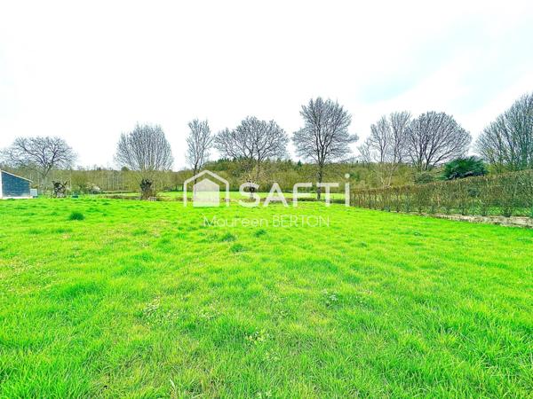 Terrain idéal, vue dégagée, proche centre-bourg !