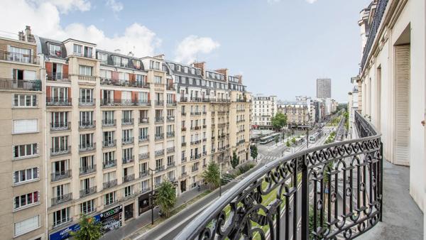 Appartement Paris 17e - SAINTE-ODILE