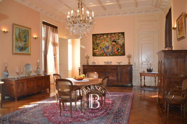Poitiers, Château 12 Chambres -  600 m² à vendre