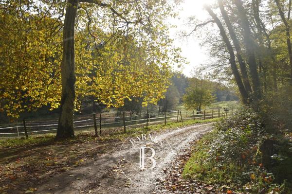 Poitiers, Château 12 Chambres -  600 m² à vendre