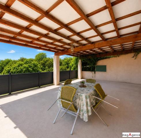 Maison à PIERREFEU-DU-VAR, 83390 - 5 pièces 121m²