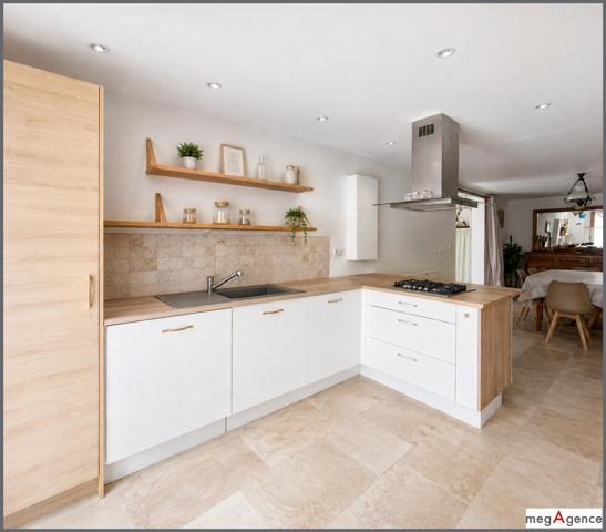 Maison à PIERREFEU-DU-VAR, 83390 - 5 pièces 121m²