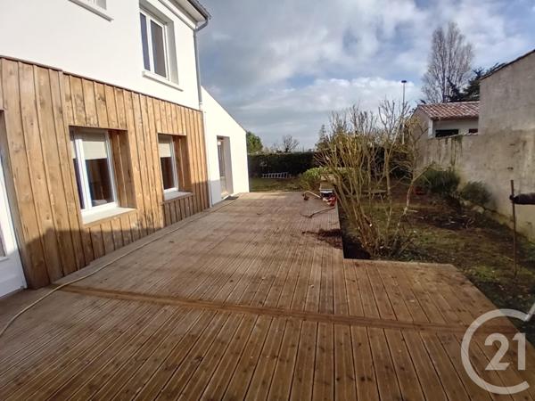 Maison à vendre  8 pièces - 146,63 m2 LA COUARDE SUR MER - 17