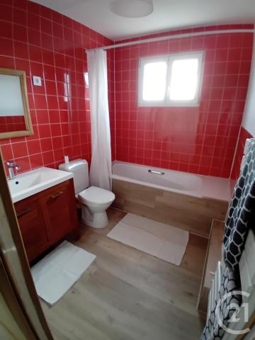 Maison à vendre  8 pièces - 146,63 m2 LA COUARDE SUR MER - 17