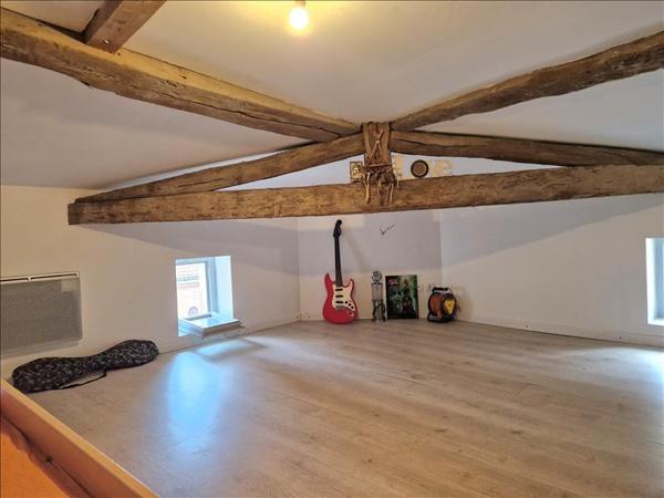 Immeuble à vendre |  Mazères |  198 m²