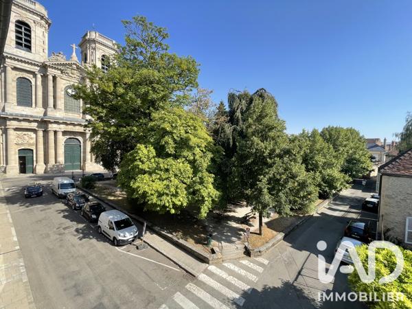 Immeuble à vendre 532 m² Langres