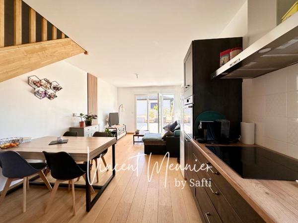 Appartement récent avec grande Terrasse et Garage !