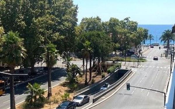 Appartement à vendre    3 pièces • 80,81 m2 Nice