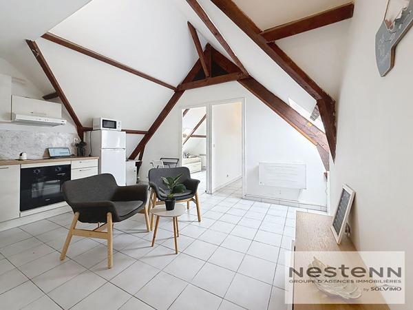 Coup de coeur - F3 avec poutres apparentes - Dernier étage à Dammarie-les-Lys