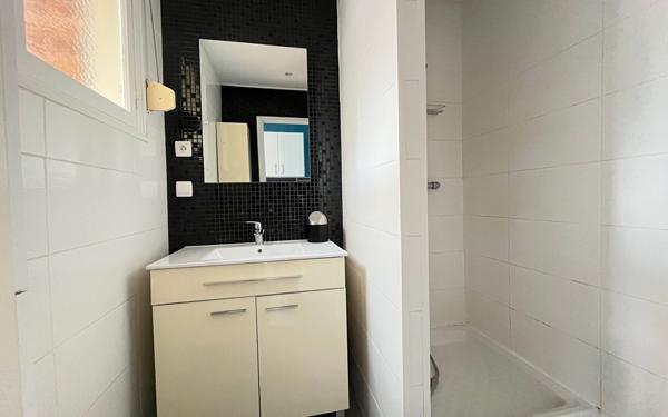 Maison à vendre    3 pièces •  Alençon