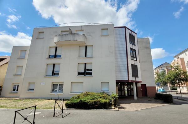 Superbe T1 avec balcon et ascenseur