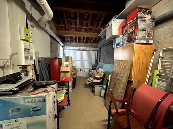 MAISON 3 FACES 4 CHAMBRES ET GARAGE  TERRAIN 206 M2