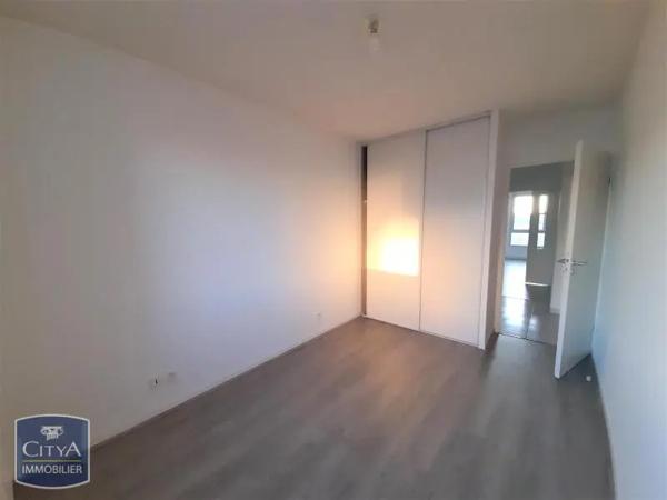 Appartement à louer 3 pièces 68.2m² Limoges (87100)
